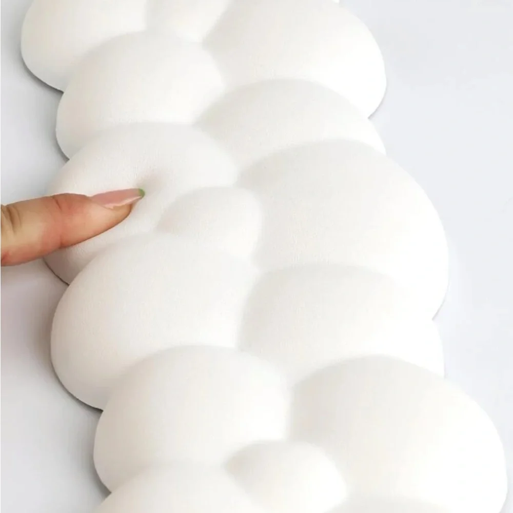 2Pc. Cloud Design Wrist Support ☁️